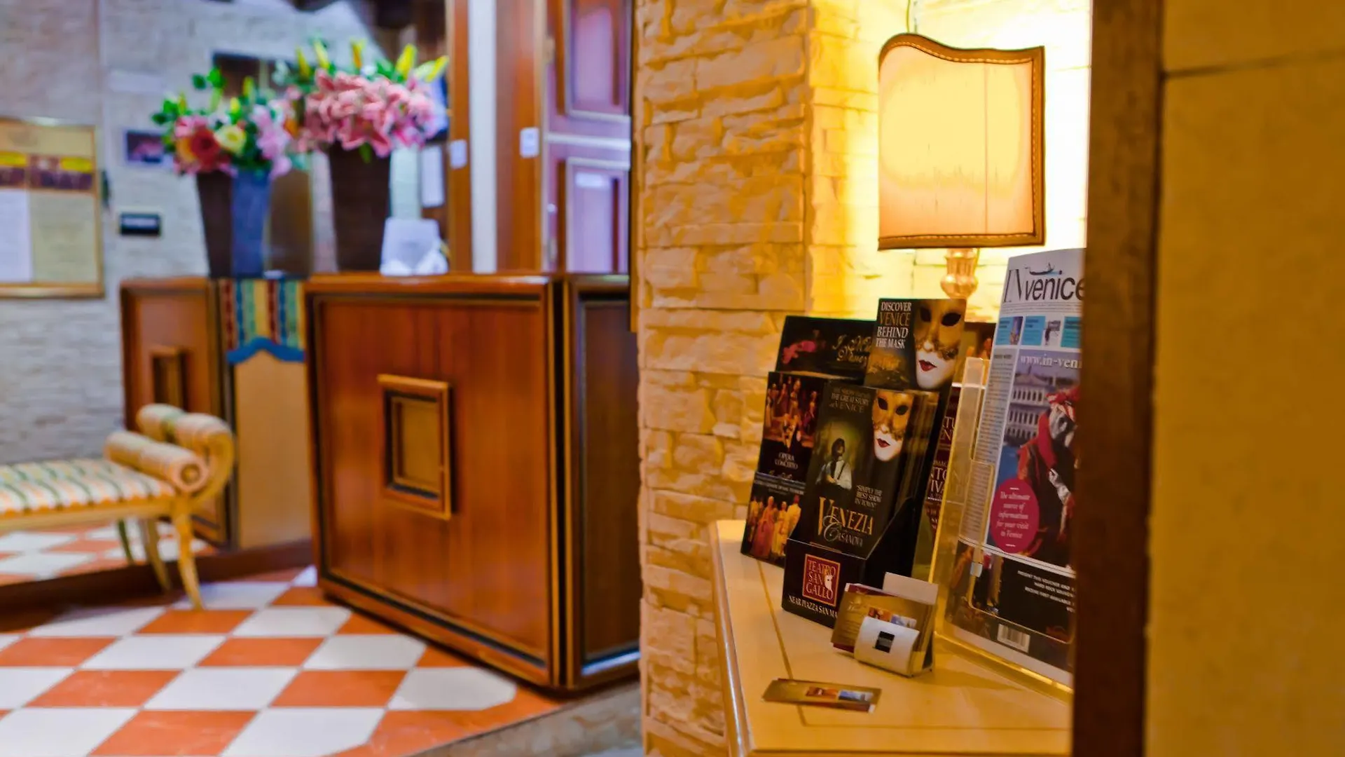 Hotel Henry Венеция 2*,
