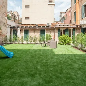 Corte Dei Santi Venedig